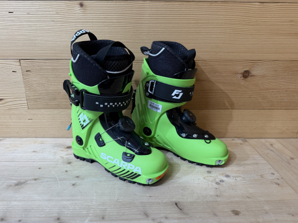 Scarpa f1 Junior / Gr. 22.5 MP