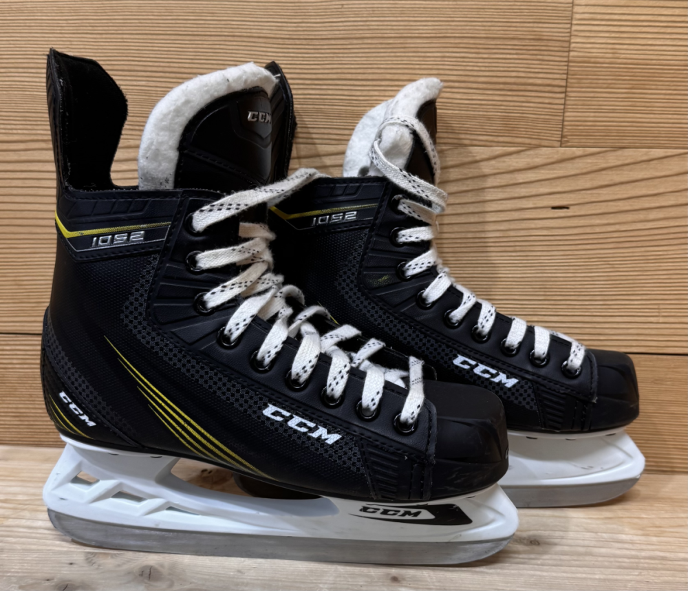 CCM 1052 Gr. 23.5MP (EU 37)