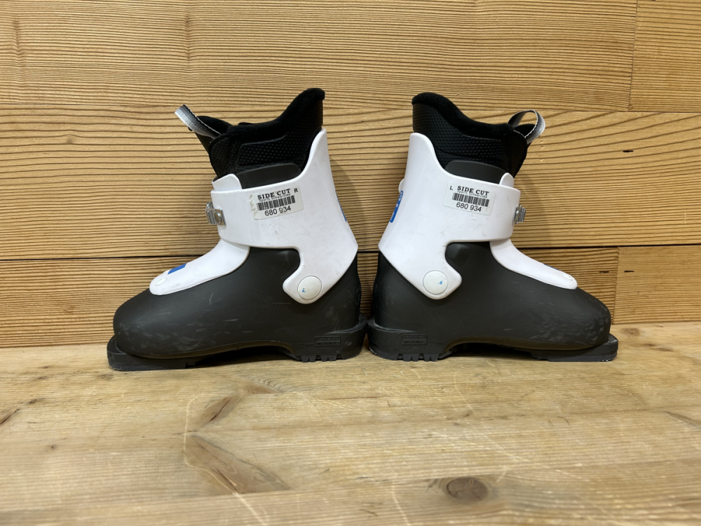 Head J 1 HRS, Anthracite/white / Gr. 17.5 MP