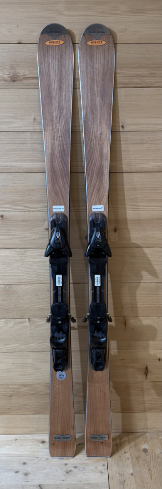 Swiss Massiv Ski Ulme 155cm