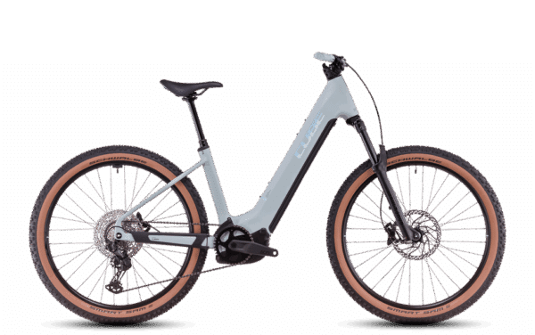 Reaction Hybrid Race 800